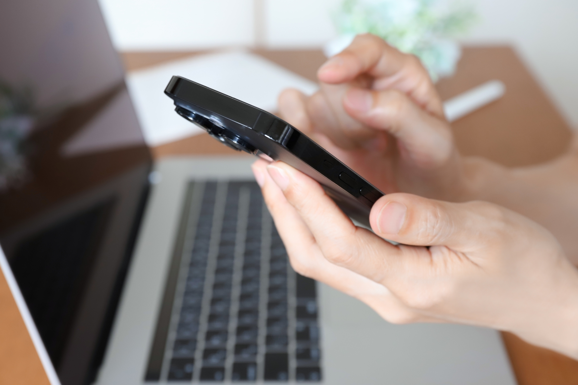 極度の緊張を和らげる方法自力でできる緩和法とは - HOMER ION